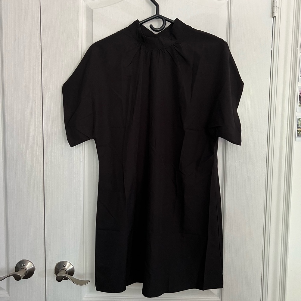 Black Short Sleeve Dress